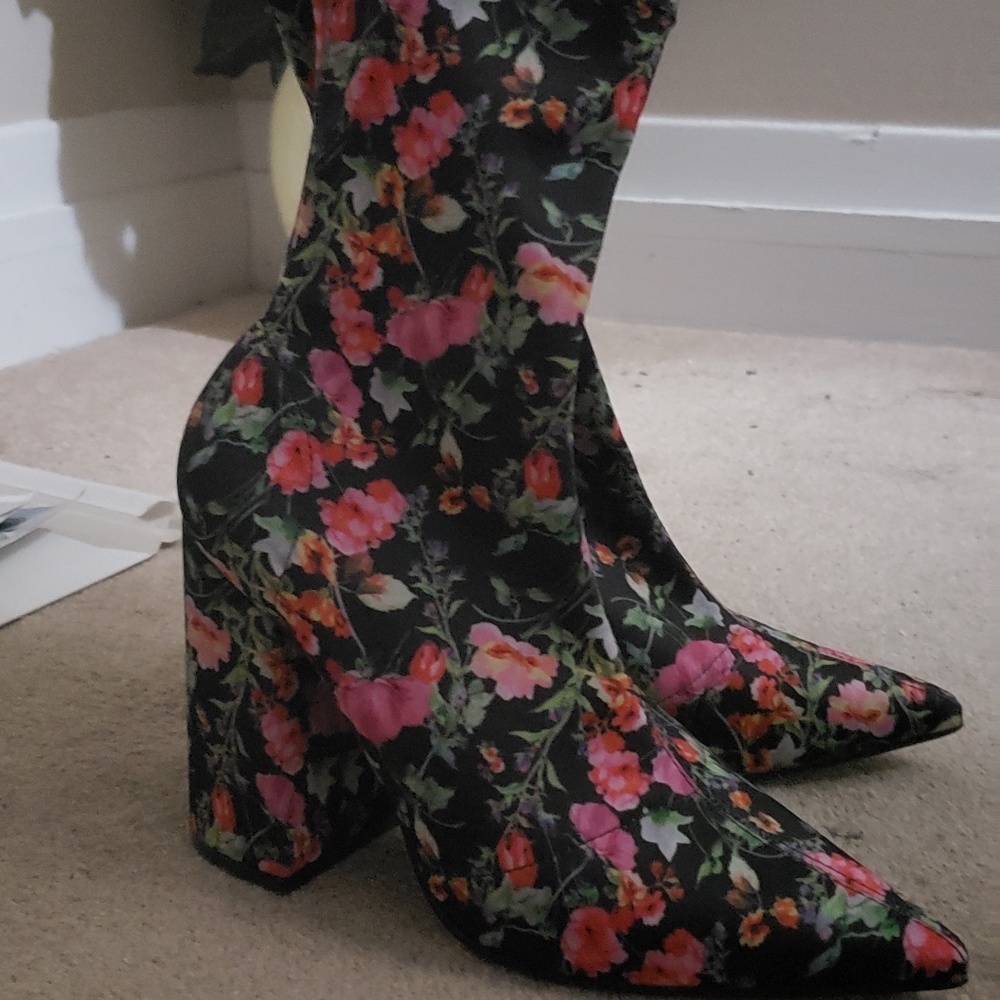 Steve madden sock booties